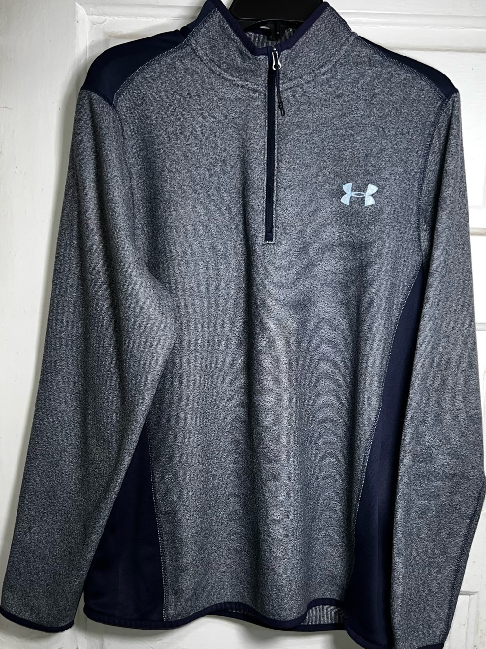Under Armour Men’s Gray & Navy 1/4 Zip Performance Jacket